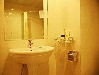 Greentree Inn Railway Station Weifang Esterno foto